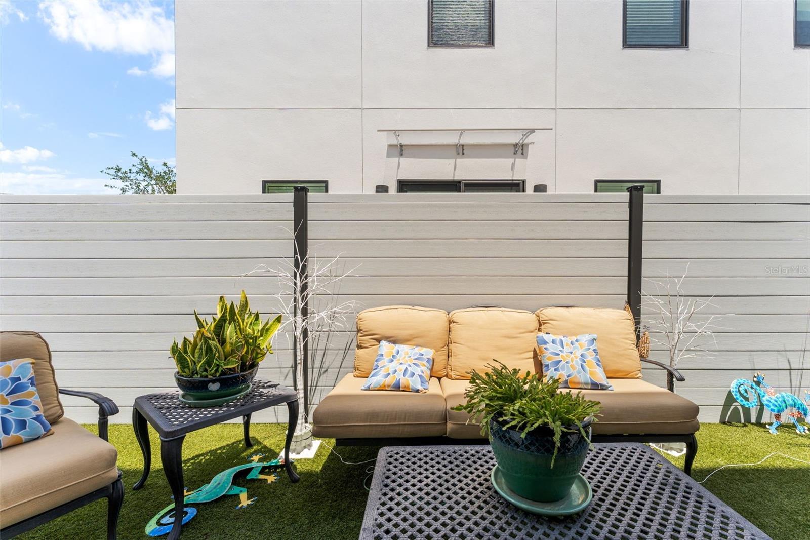 MCELROY AVE TWNHMS - Residential