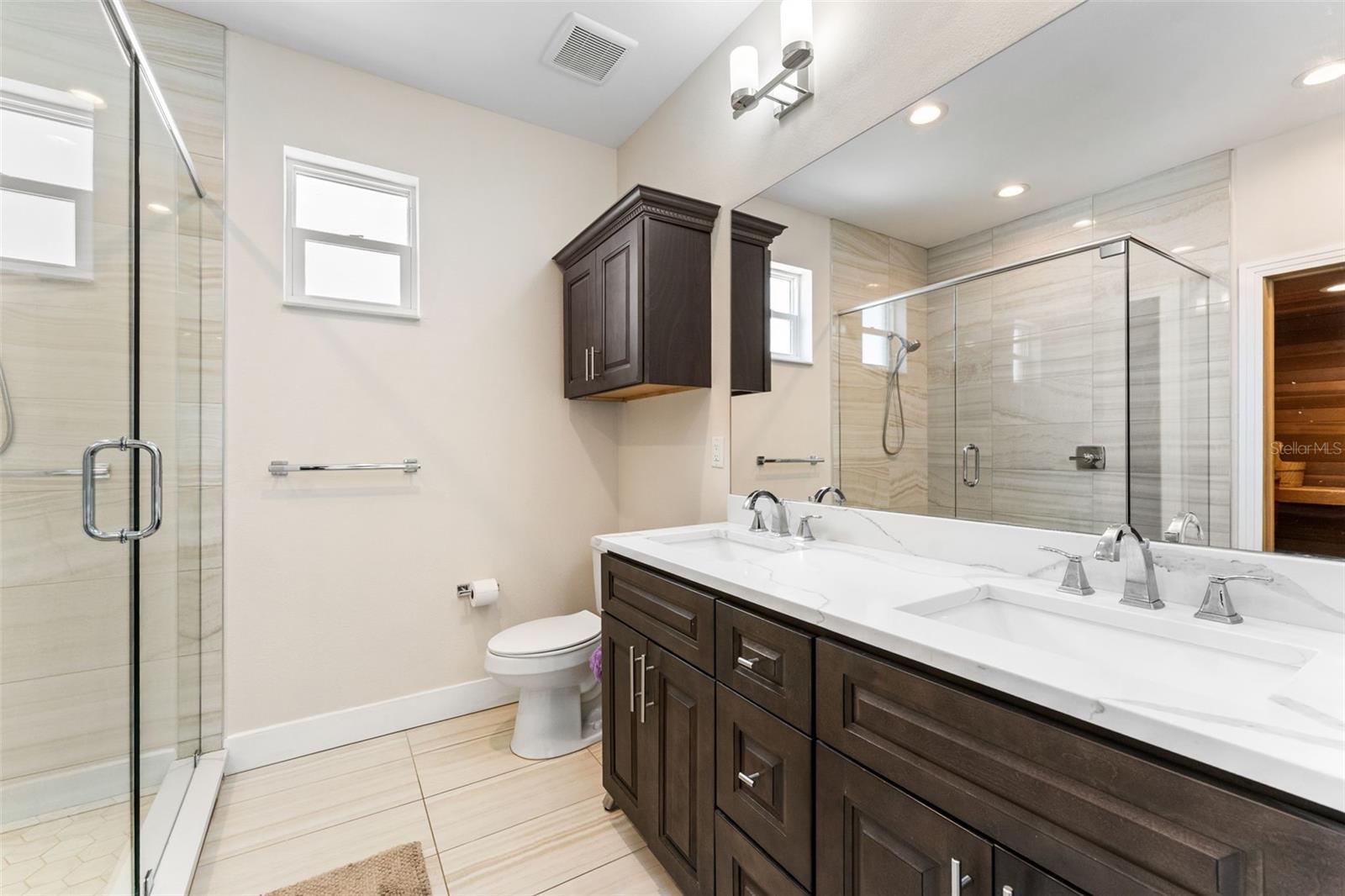 MCELROY AVE TWNHMS - Residential