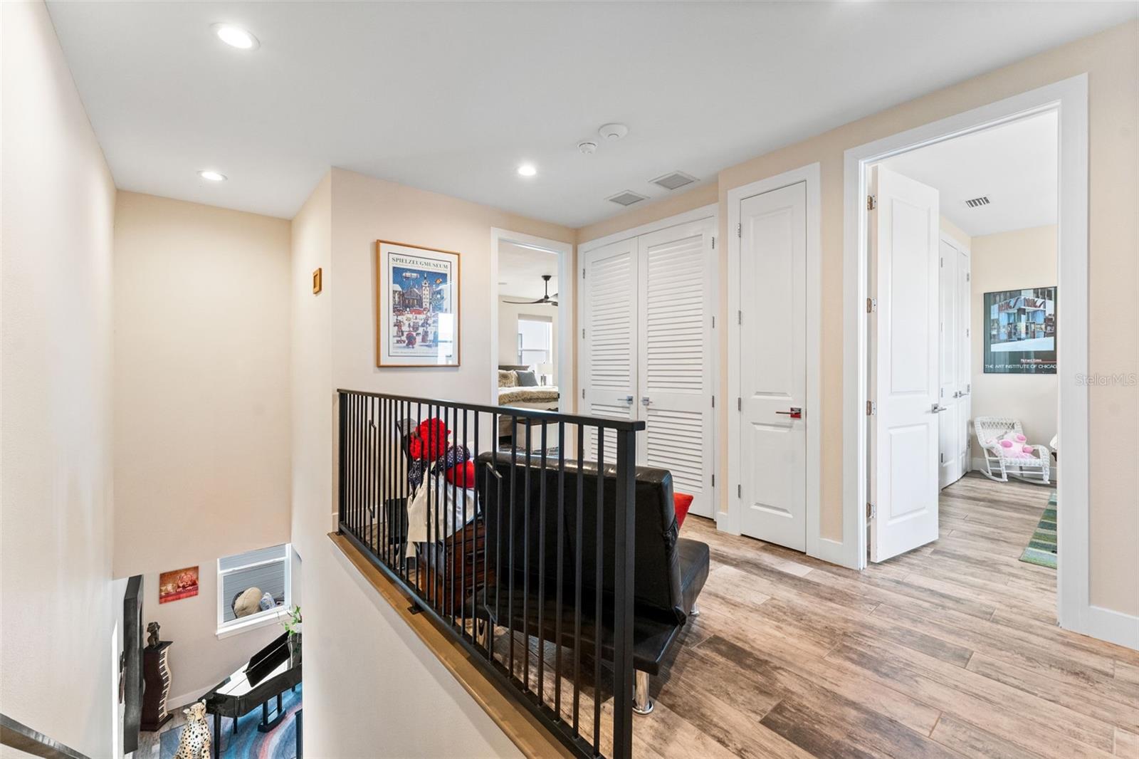 MCELROY AVE TWNHMS - Residential