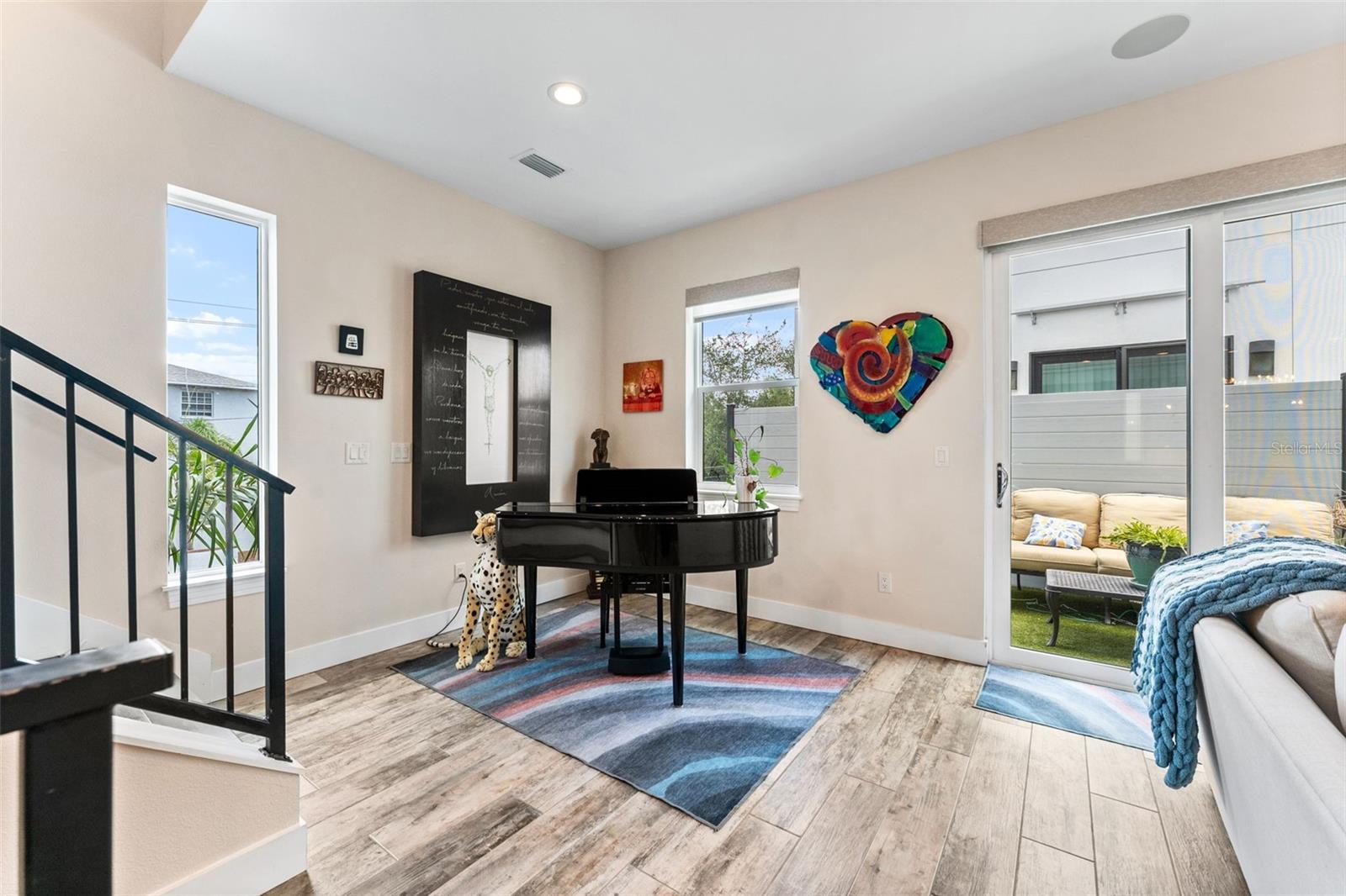 MCELROY AVE TWNHMS - Residential