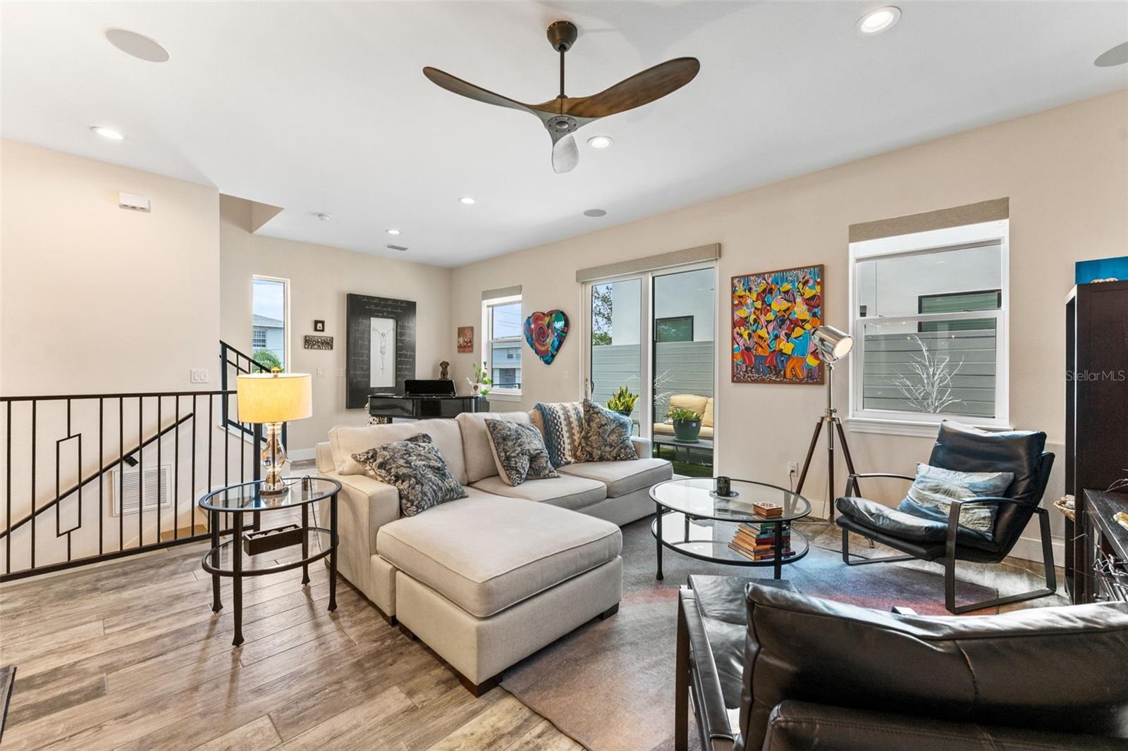 MCELROY AVE TWNHMS - Residential