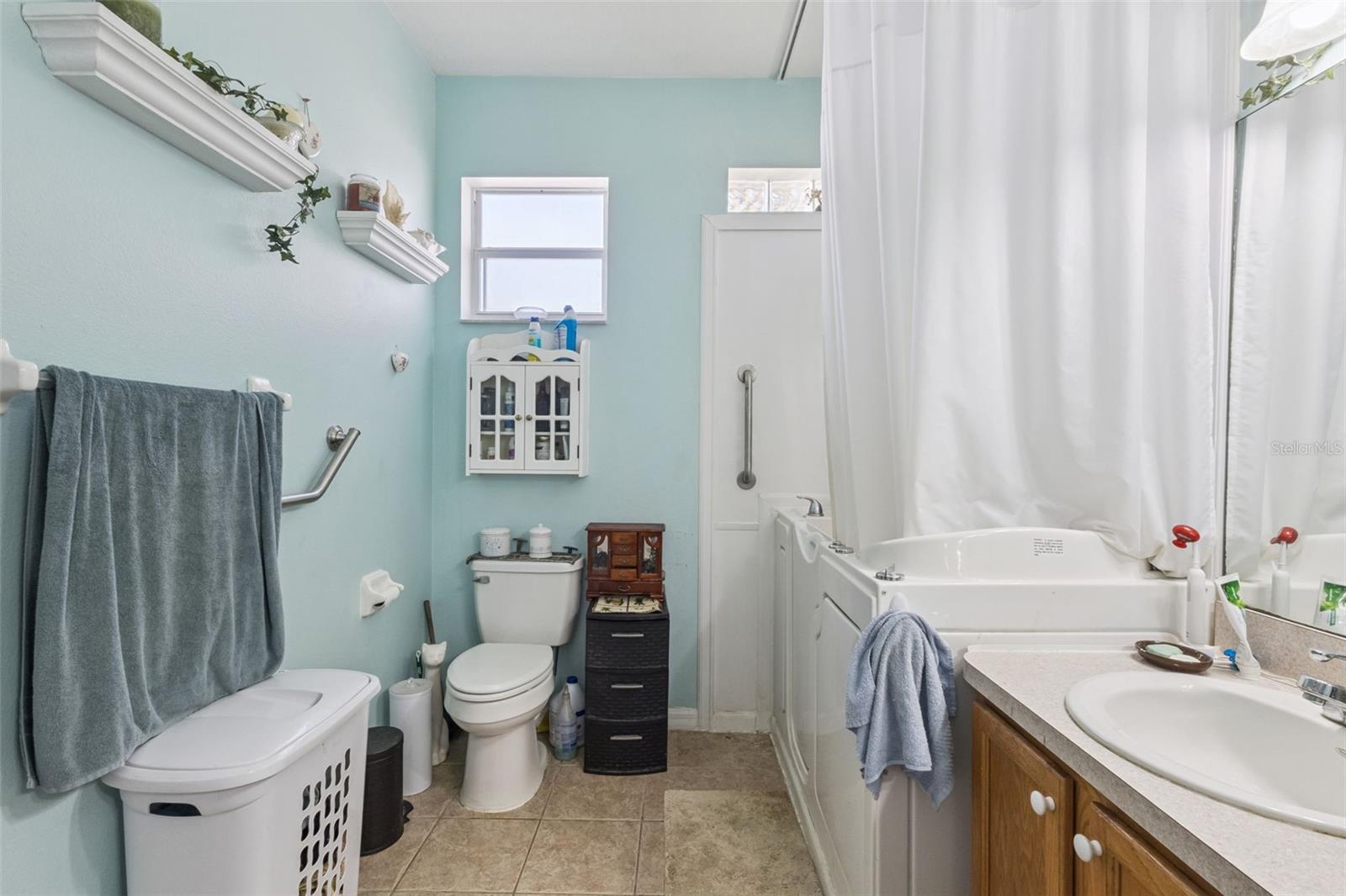 WATER OAKS - Residential