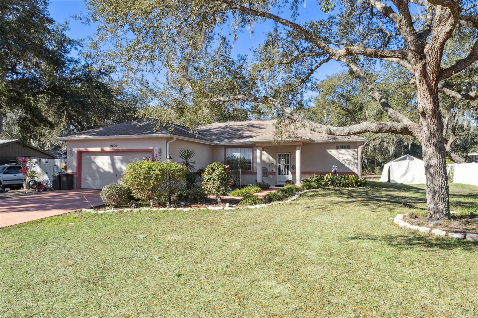 WATER OAKS - Residential