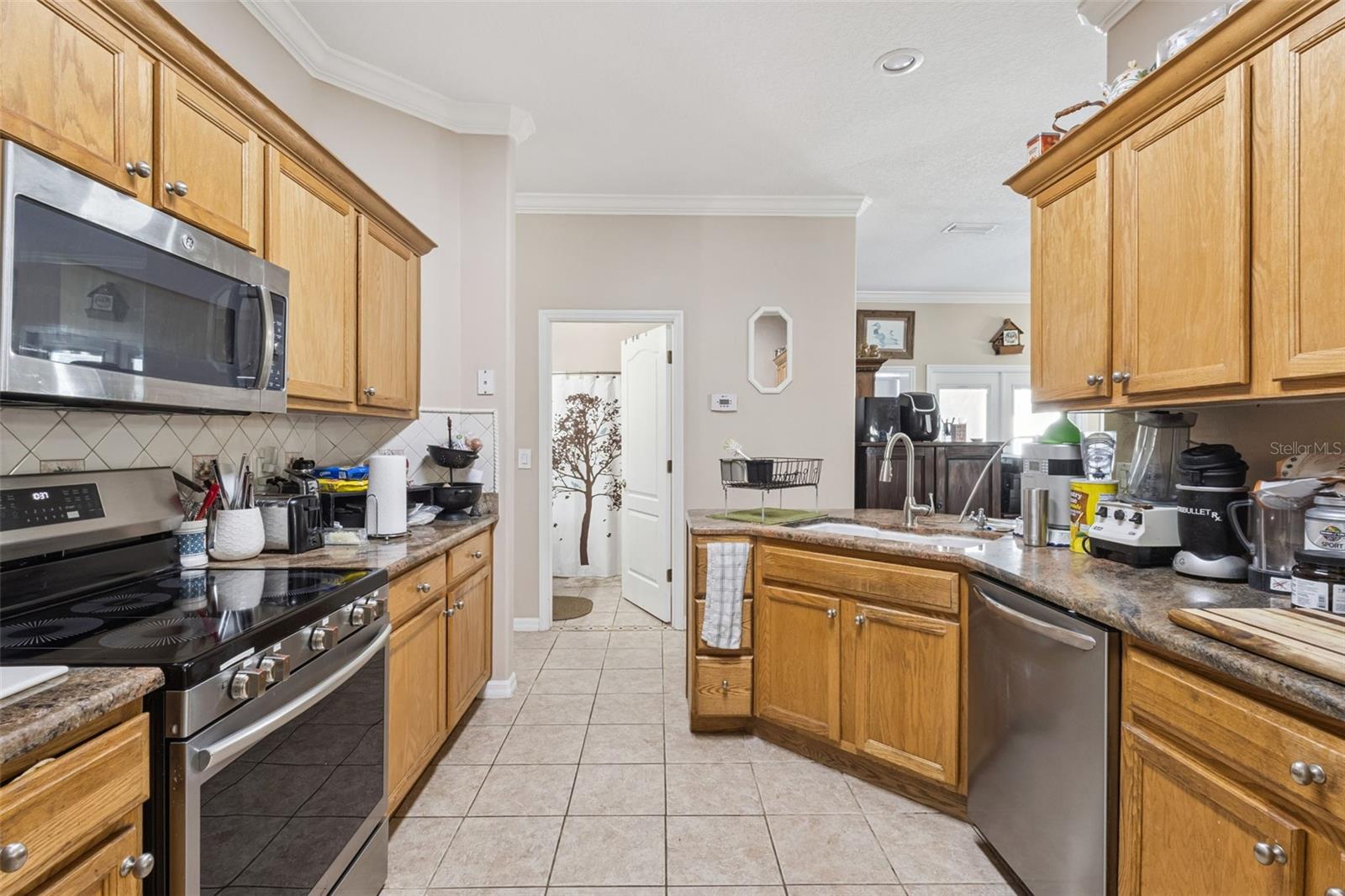 WATER OAKS - Residential