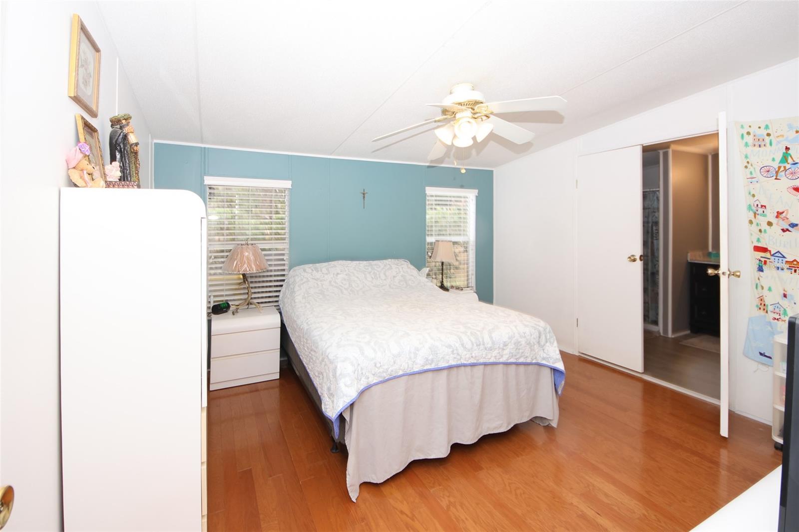 OAKWOOD ACRES UNREC - Residential