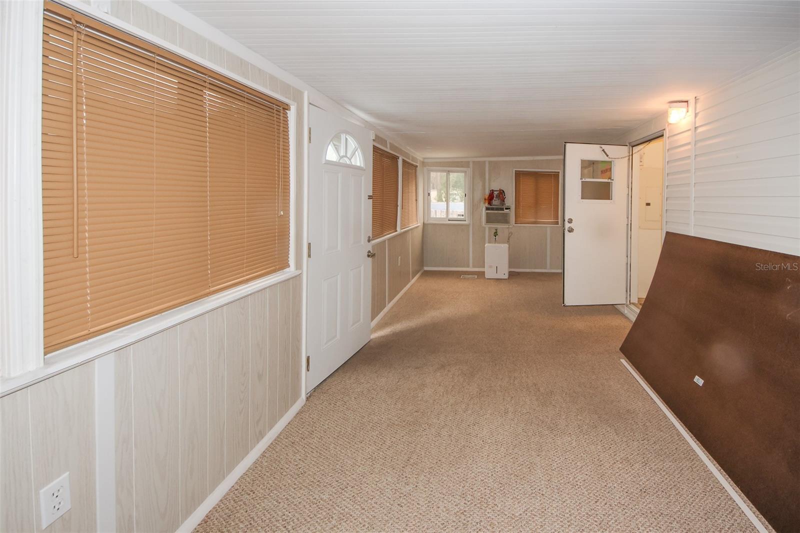 OAKWOOD ACRES UNREC - Residential