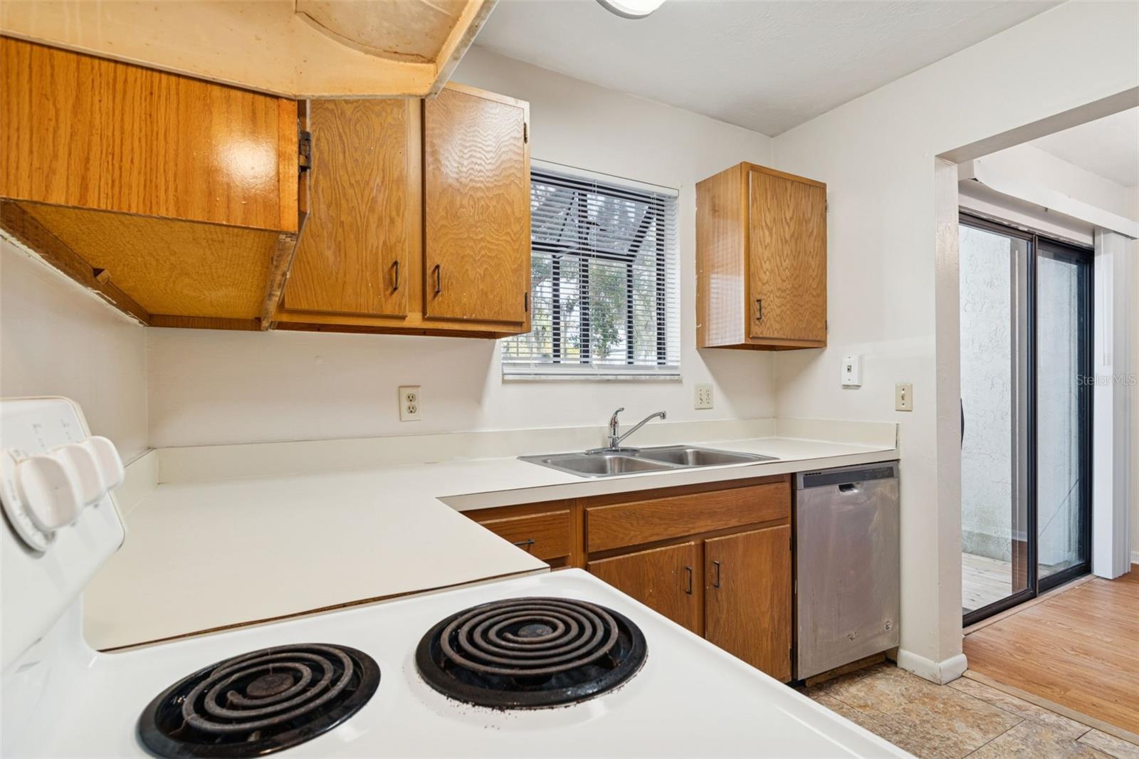 SOUTHFORK OAKS - Residential