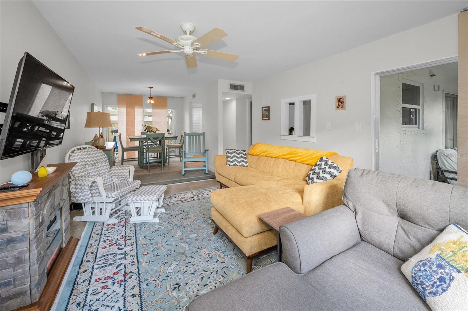 WINDRUSH BAY CONDO - Residential