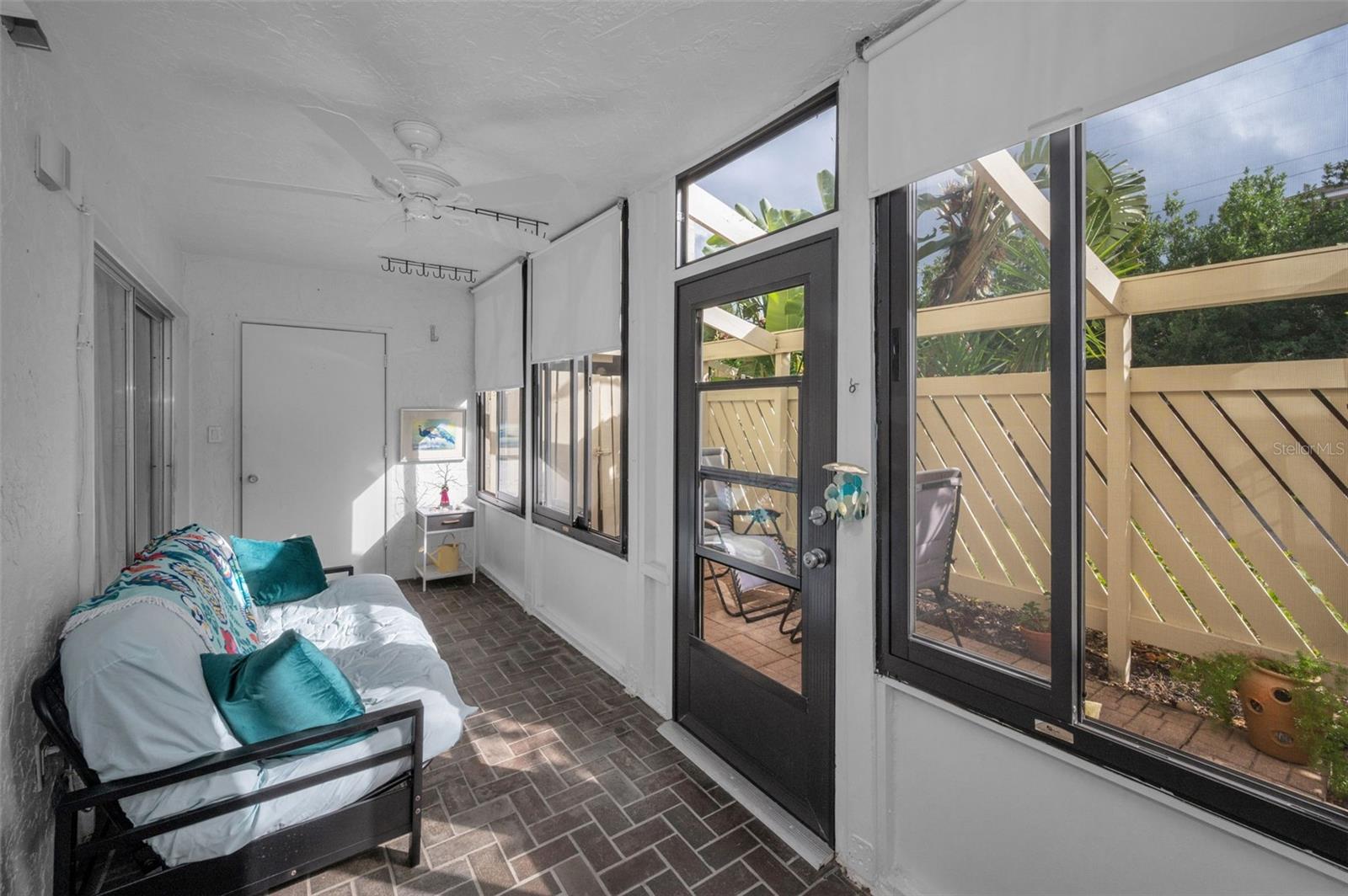 WINDRUSH BAY CONDO - Residential