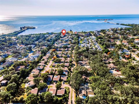 631 WINDRUSH BAY DRIVE 143 TARPON SPRINGS FL 34689