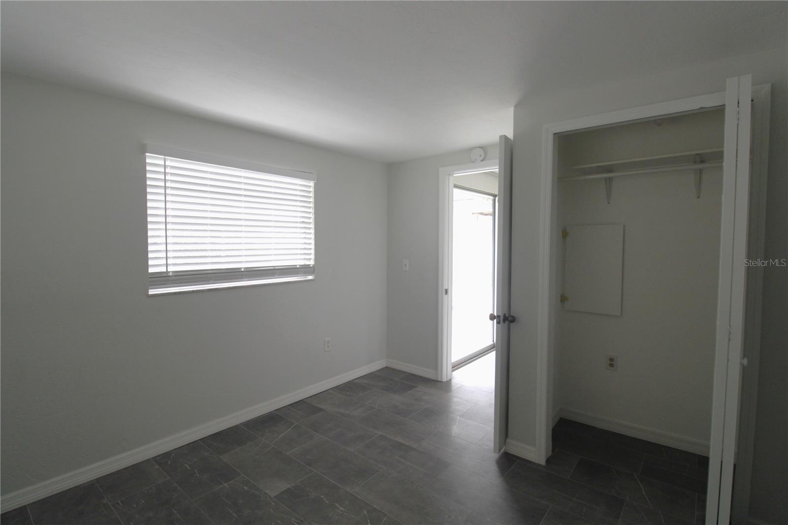 SIESTA HEIGHTS MANOR - Residential Lease