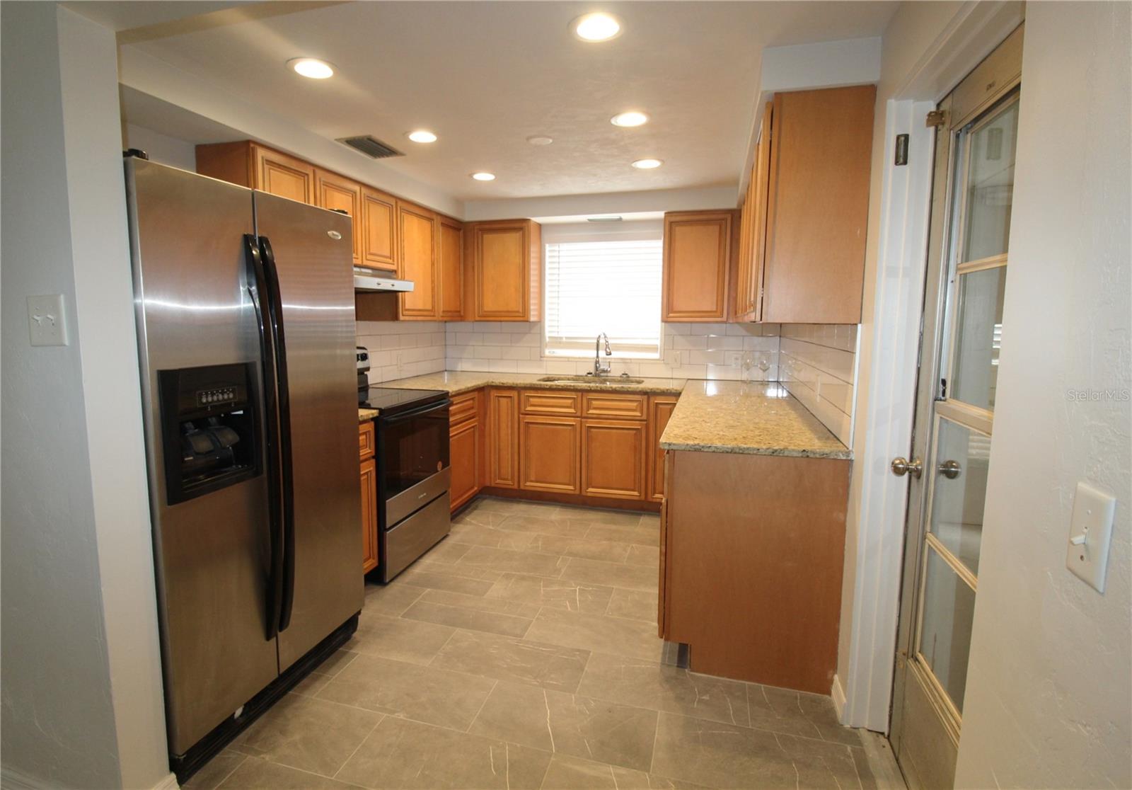 SIESTA HEIGHTS MANOR - Residential Lease