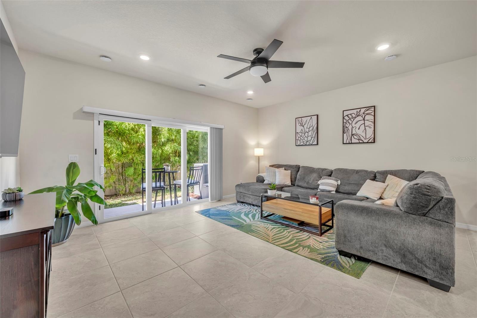 CYPRESS CAY PH 2 - Residential Lease