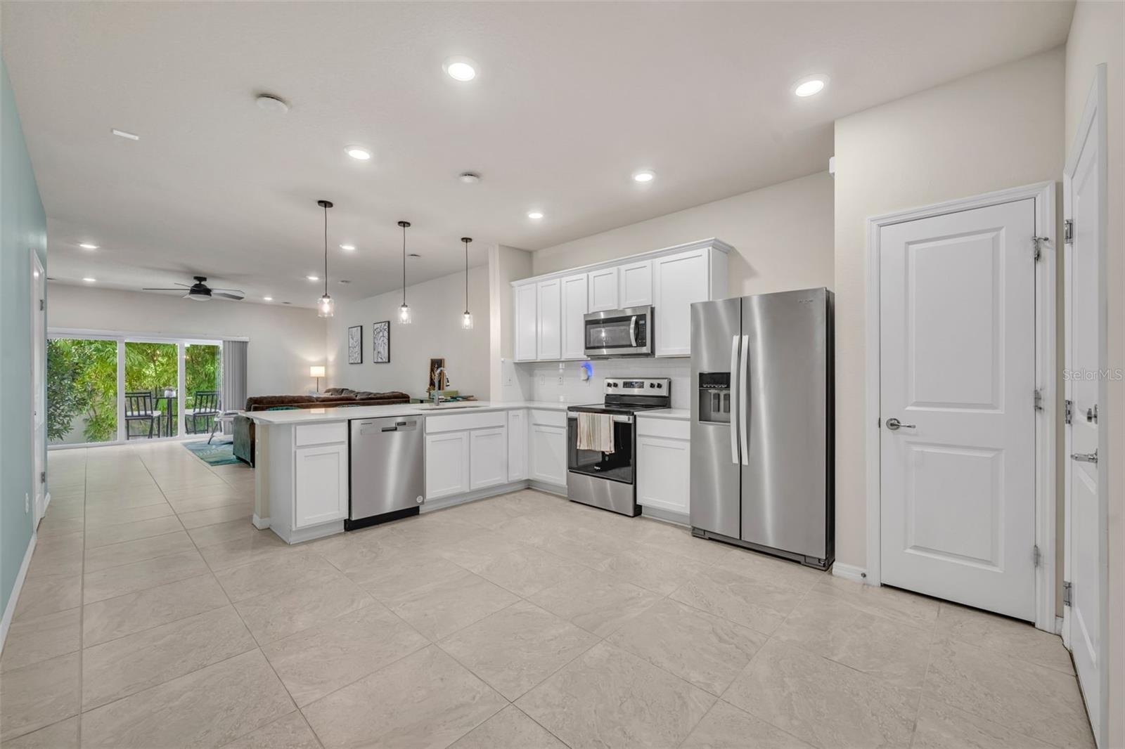 CYPRESS CAY PH 2 - Residential Lease