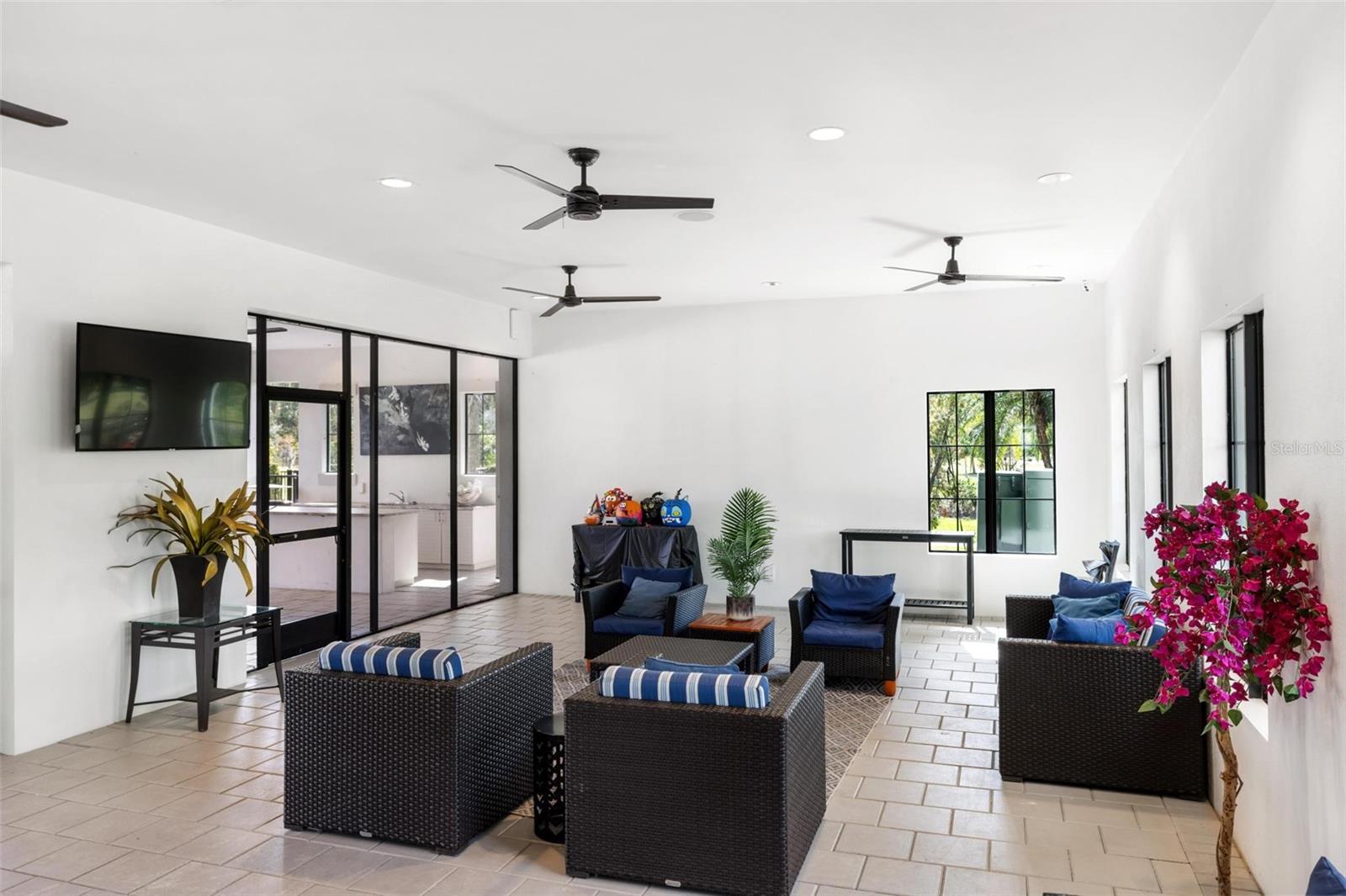 SAVANNA AT LAKEWOOD RANCH - Residential