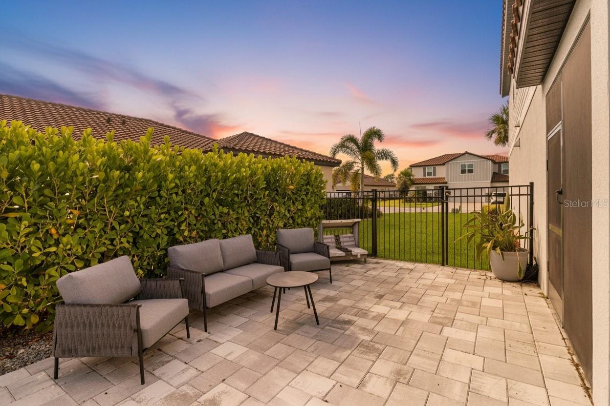 SAVANNA AT LAKEWOOD RANCH - Residential