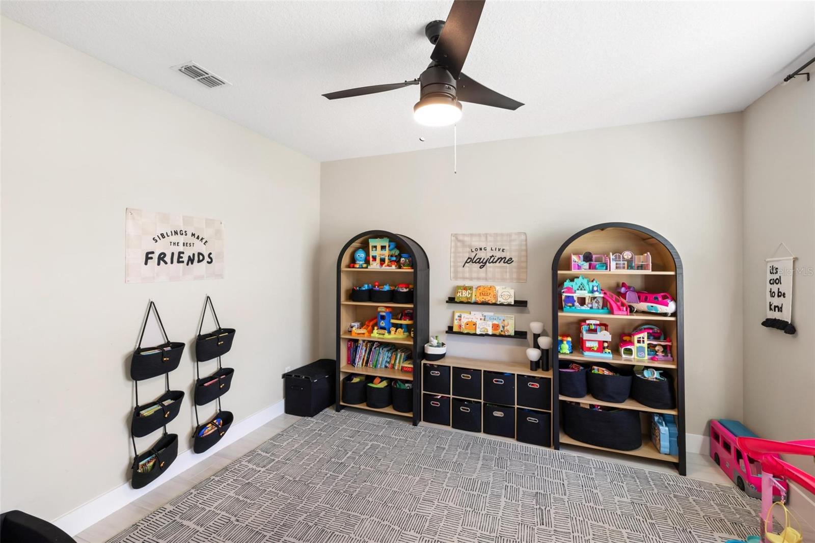 SAVANNA AT LAKEWOOD RANCH - Residential