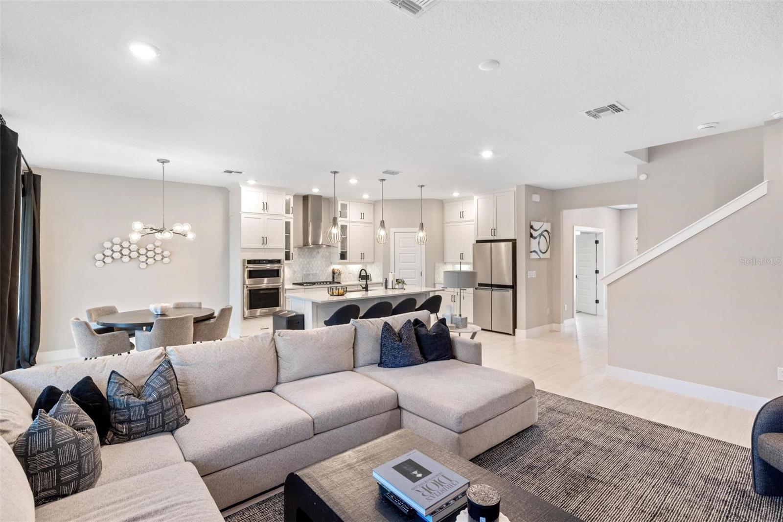 SAVANNA AT LAKEWOOD RANCH - Residential