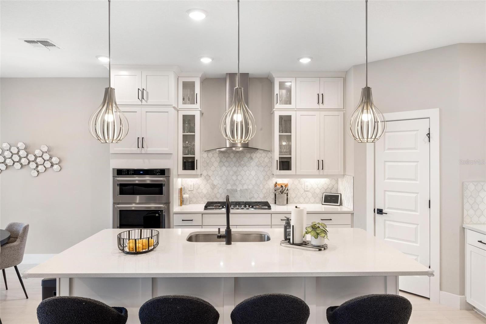 SAVANNA AT LAKEWOOD RANCH - Residential