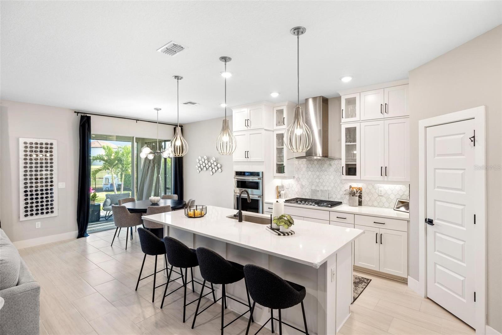 SAVANNA AT LAKEWOOD RANCH - Residential