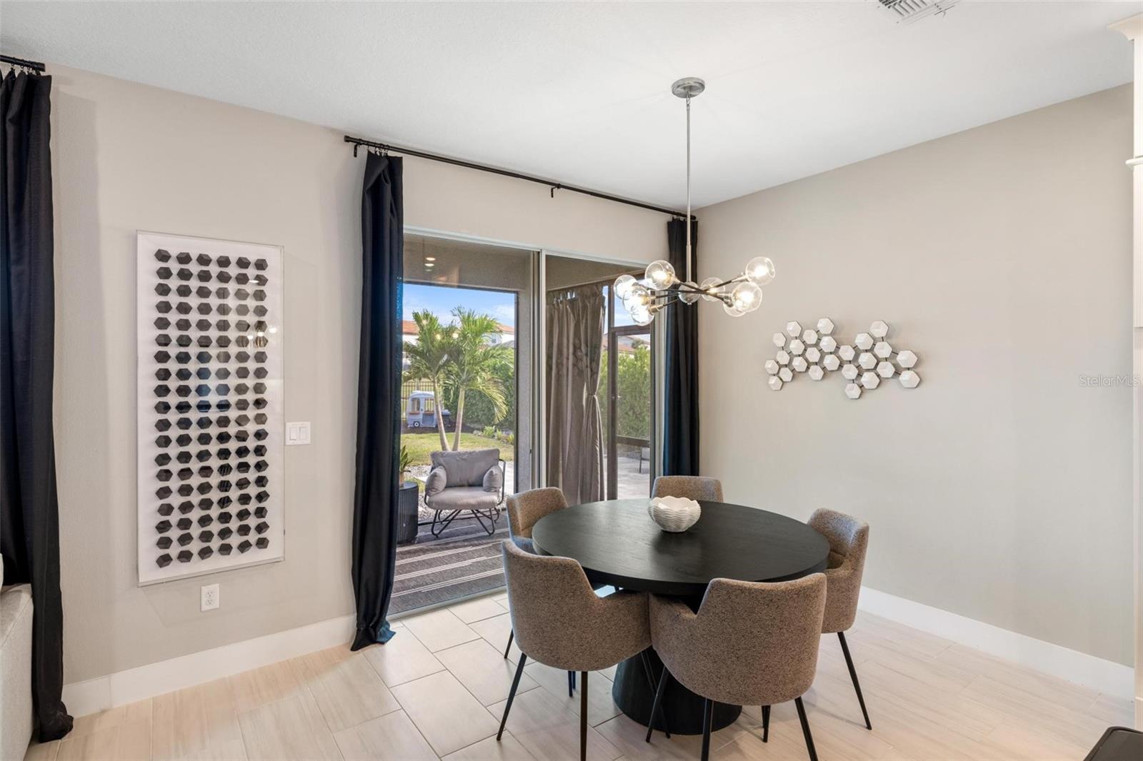 SAVANNA AT LAKEWOOD RANCH - Residential