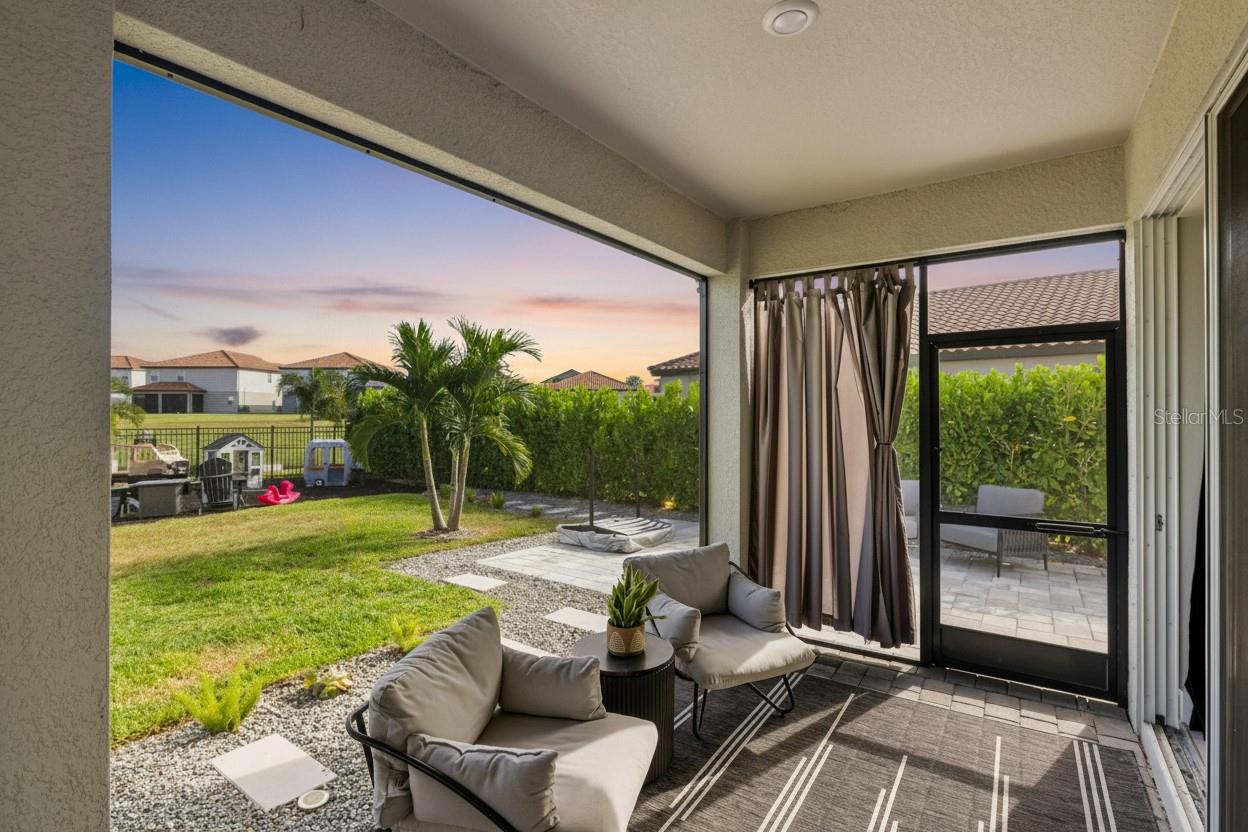 SAVANNA AT LAKEWOOD RANCH - Residential