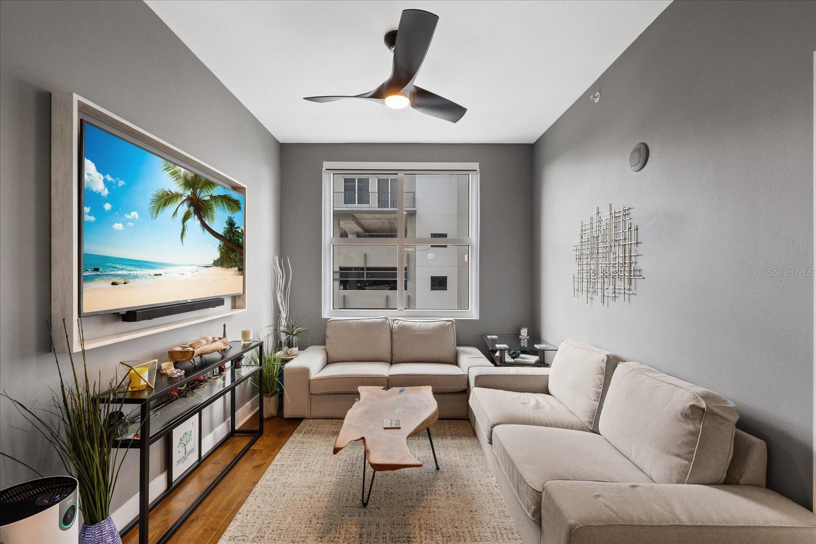 GRAND CENTRAL AT KENNEDY RESID - Residential