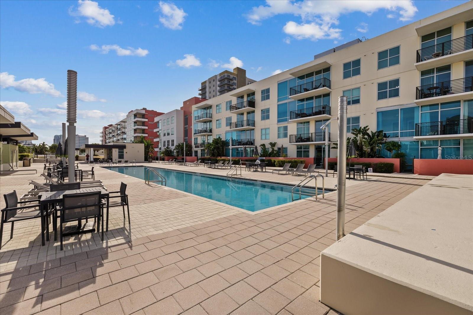 GRAND CENTRAL AT KENNEDY RESID - Residential