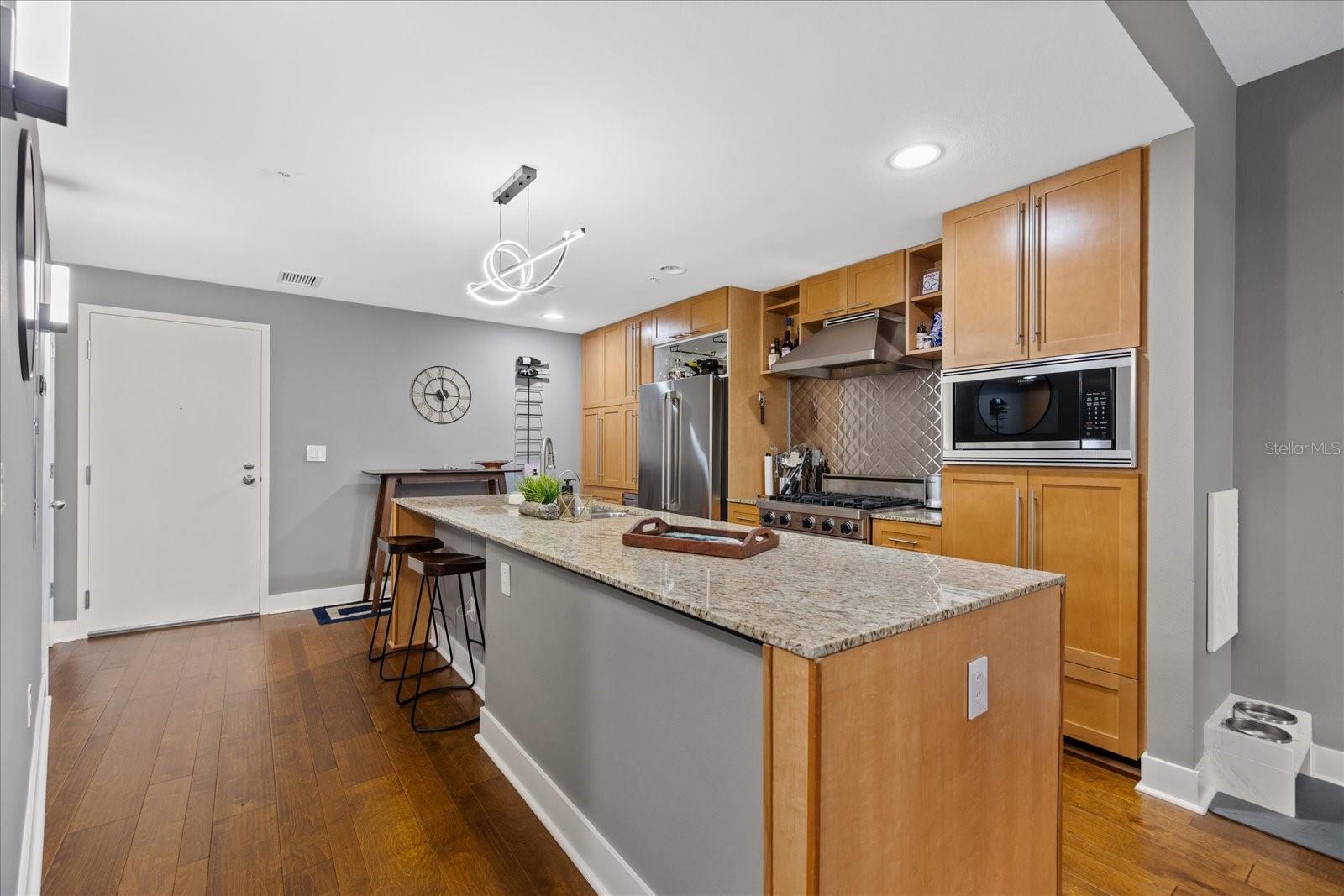 GRAND CENTRAL AT KENNEDY RESID - Residential