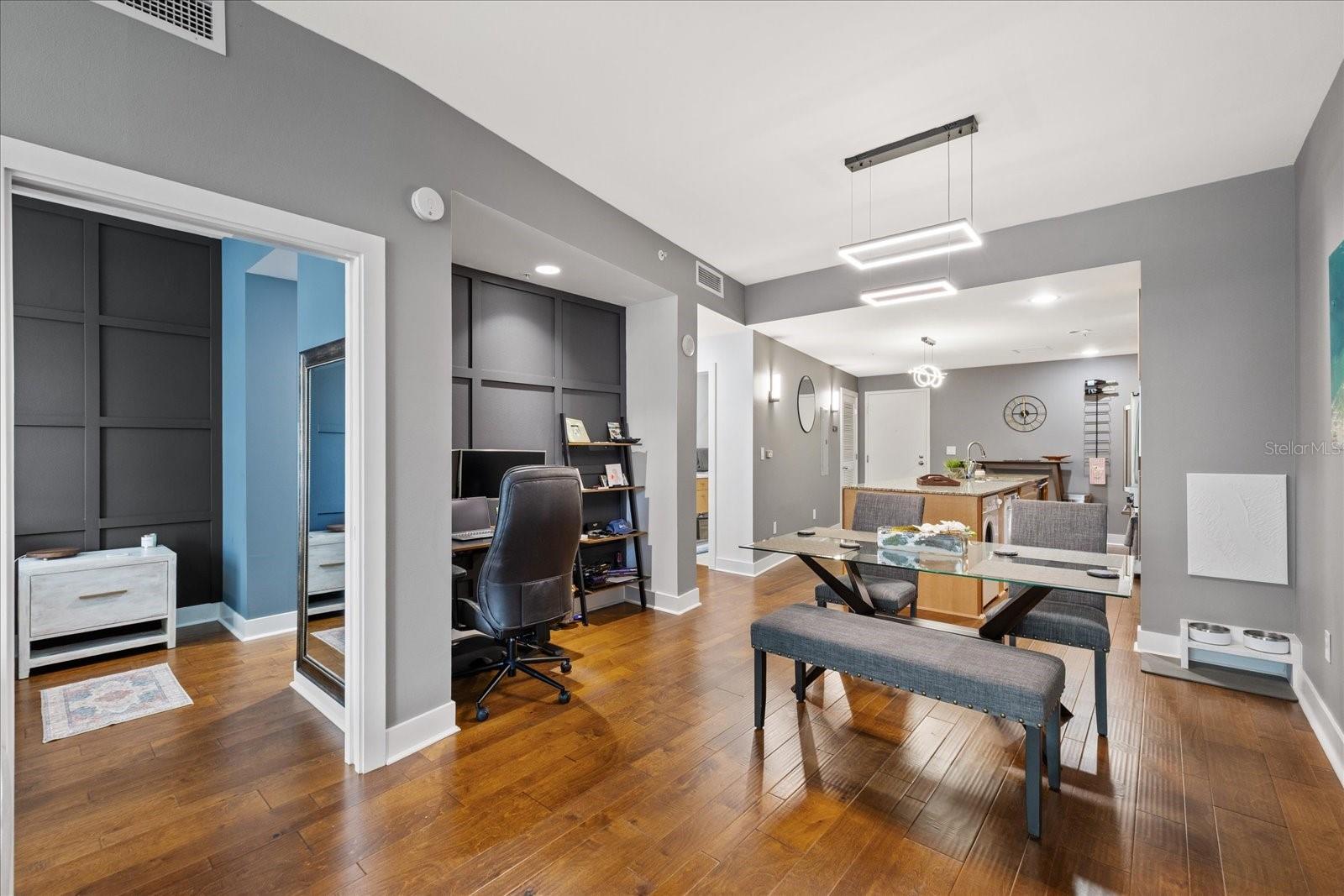 GRAND CENTRAL AT KENNEDY RESID - Residential