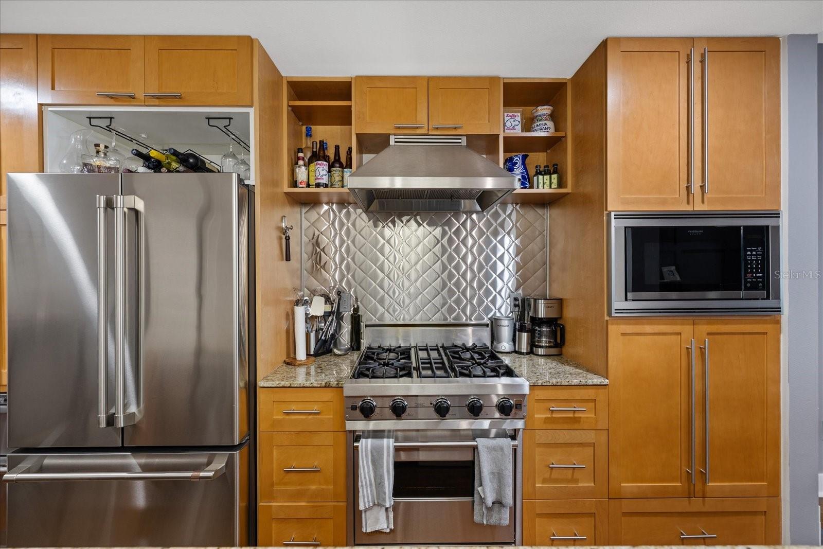 GRAND CENTRAL AT KENNEDY RESID - Residential