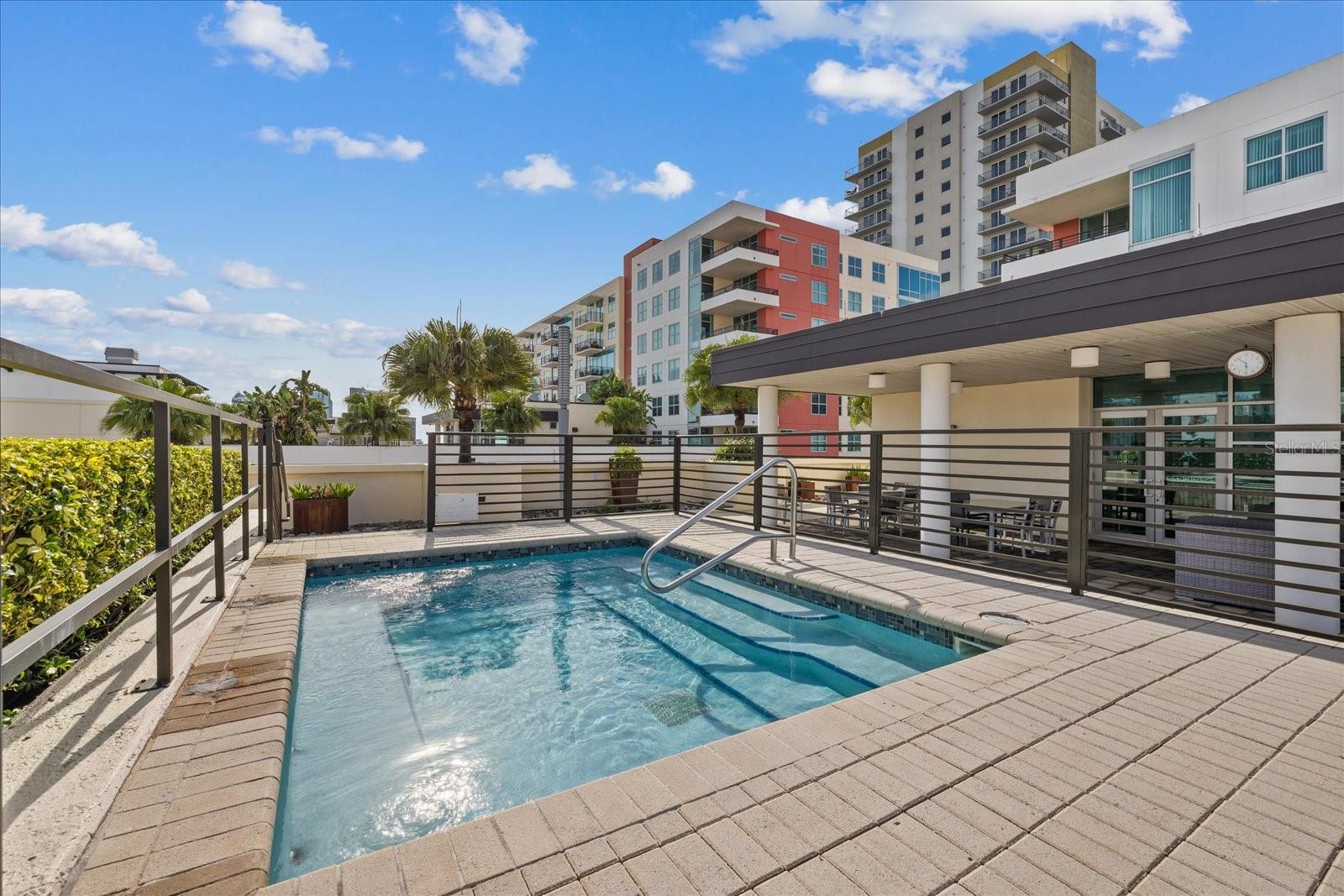 GRAND CENTRAL AT KENNEDY RESID - Residential