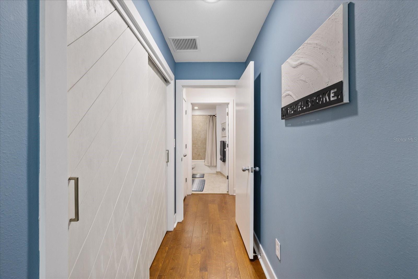 GRAND CENTRAL AT KENNEDY RESID - Residential