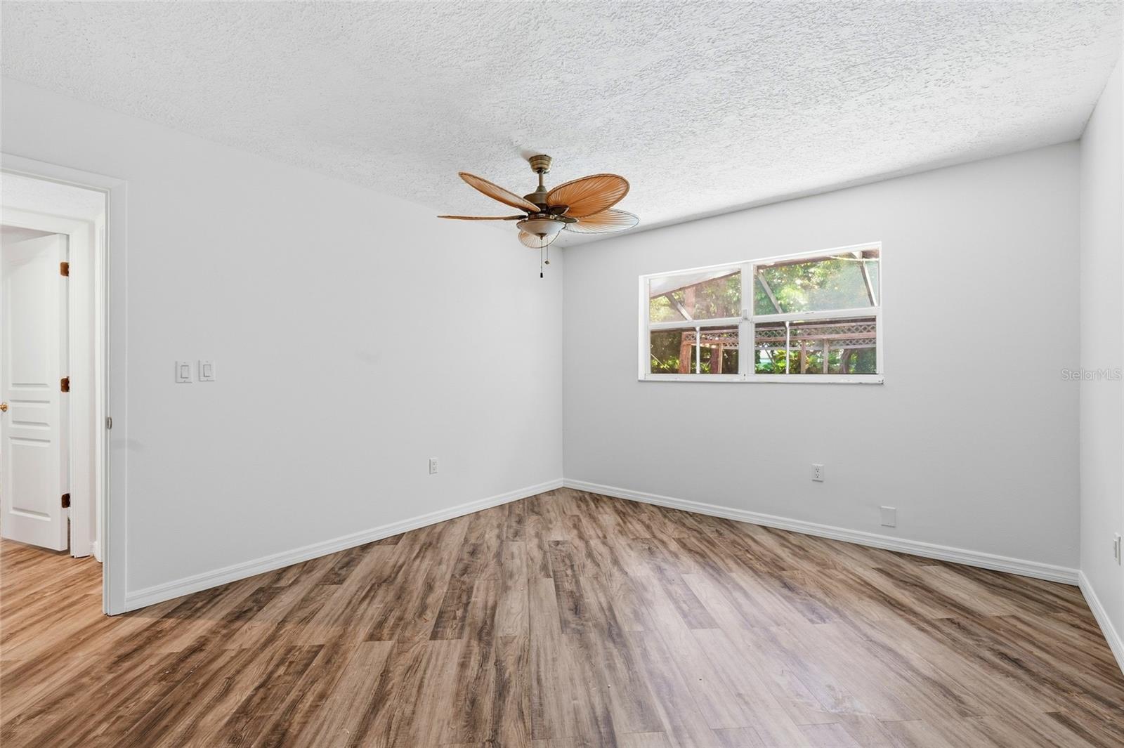 ASHWORTH PARK - Residential