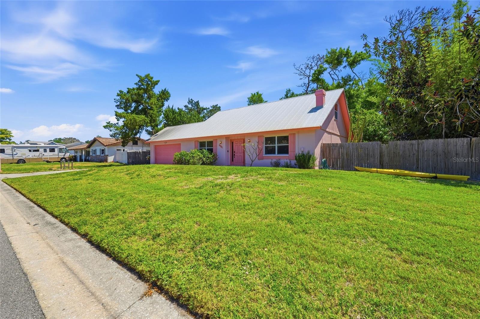 ASHWORTH PARK - Residential