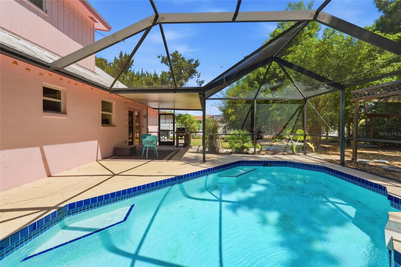 ASHWORTH PARK - Residential