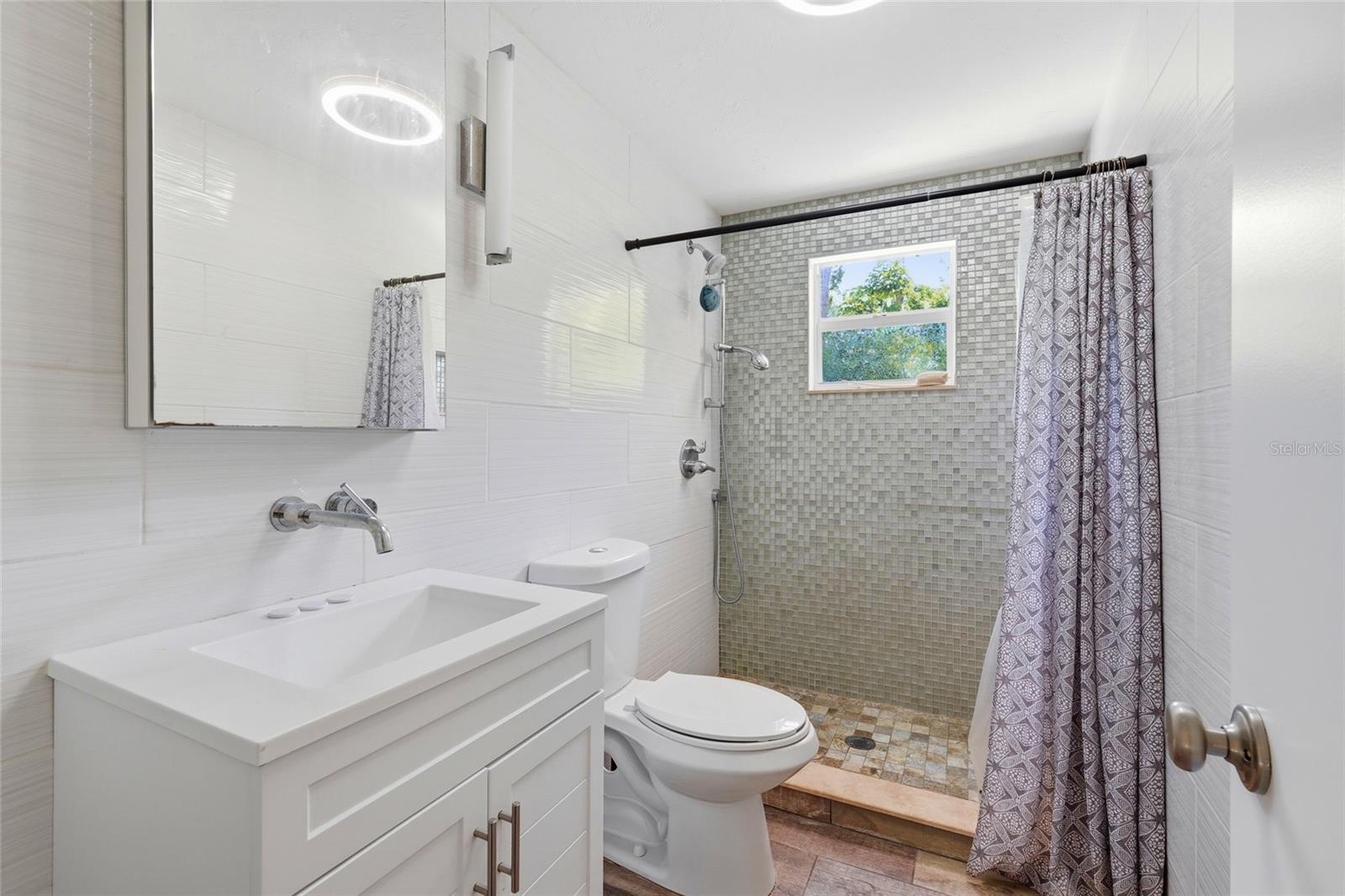 ASHWORTH PARK - Residential