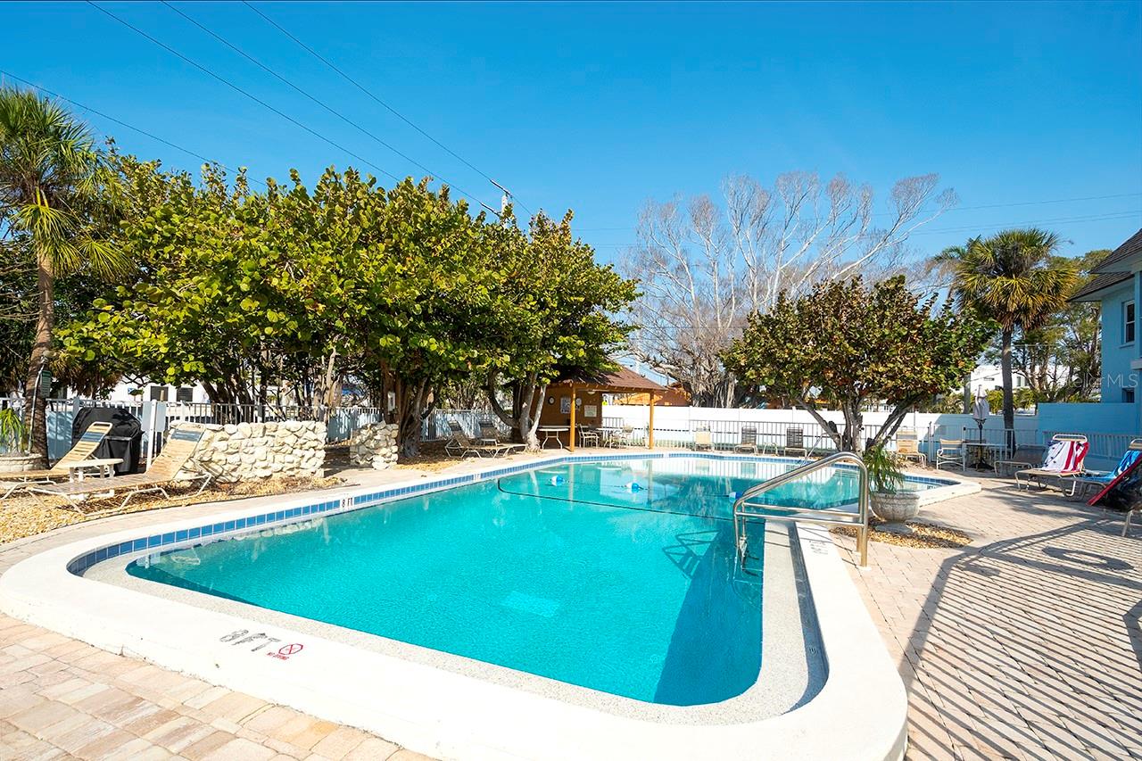 CAYMAN CAY VILLAS - Residential