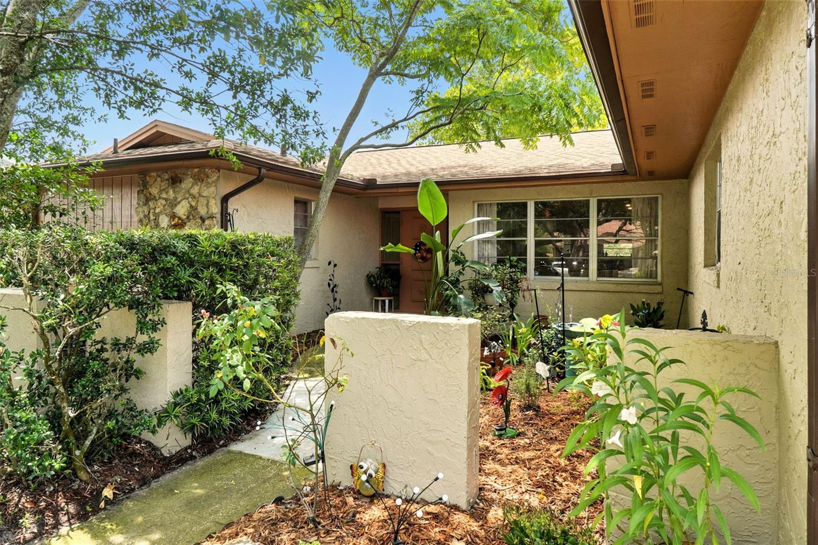 6135 HARDROCK CIRCLE