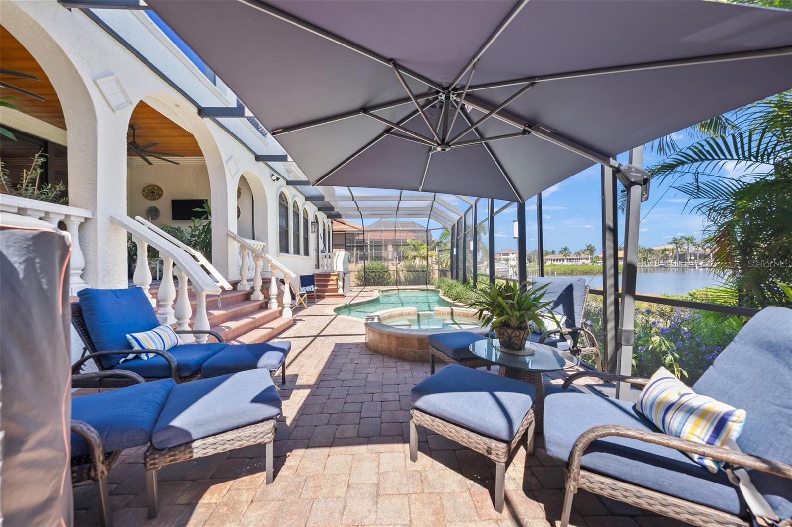 HARBOUR LANDINGS - Residential