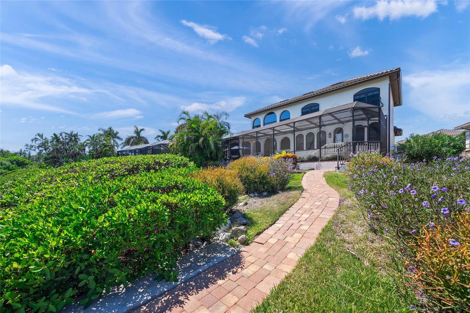 HARBOUR LANDINGS - Residential