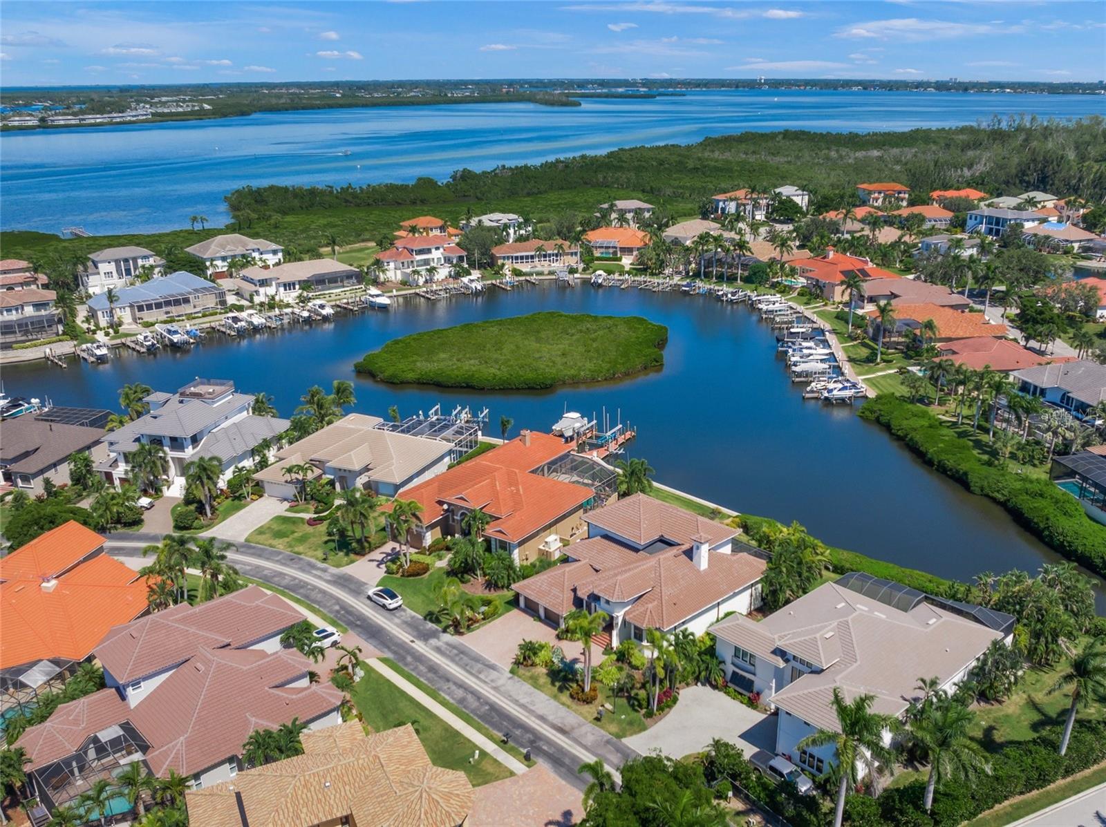 HARBOUR LANDINGS - Residential