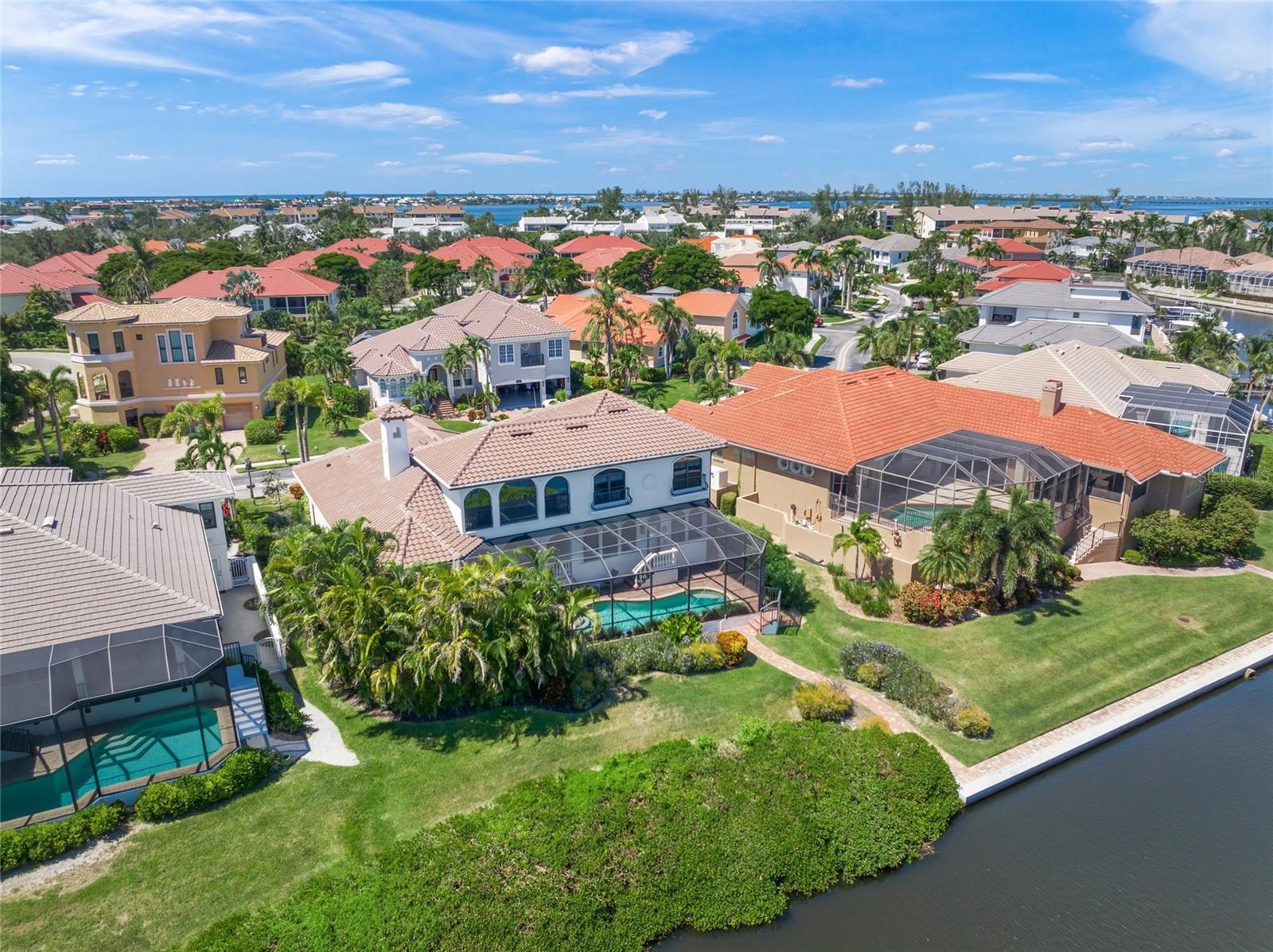 HARBOUR LANDINGS - Residential