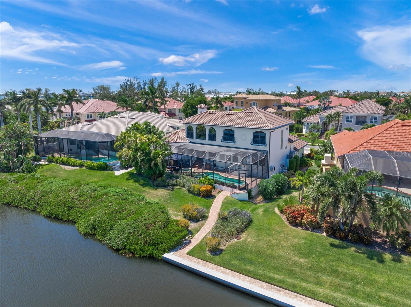 HARBOUR LANDINGS - Residential