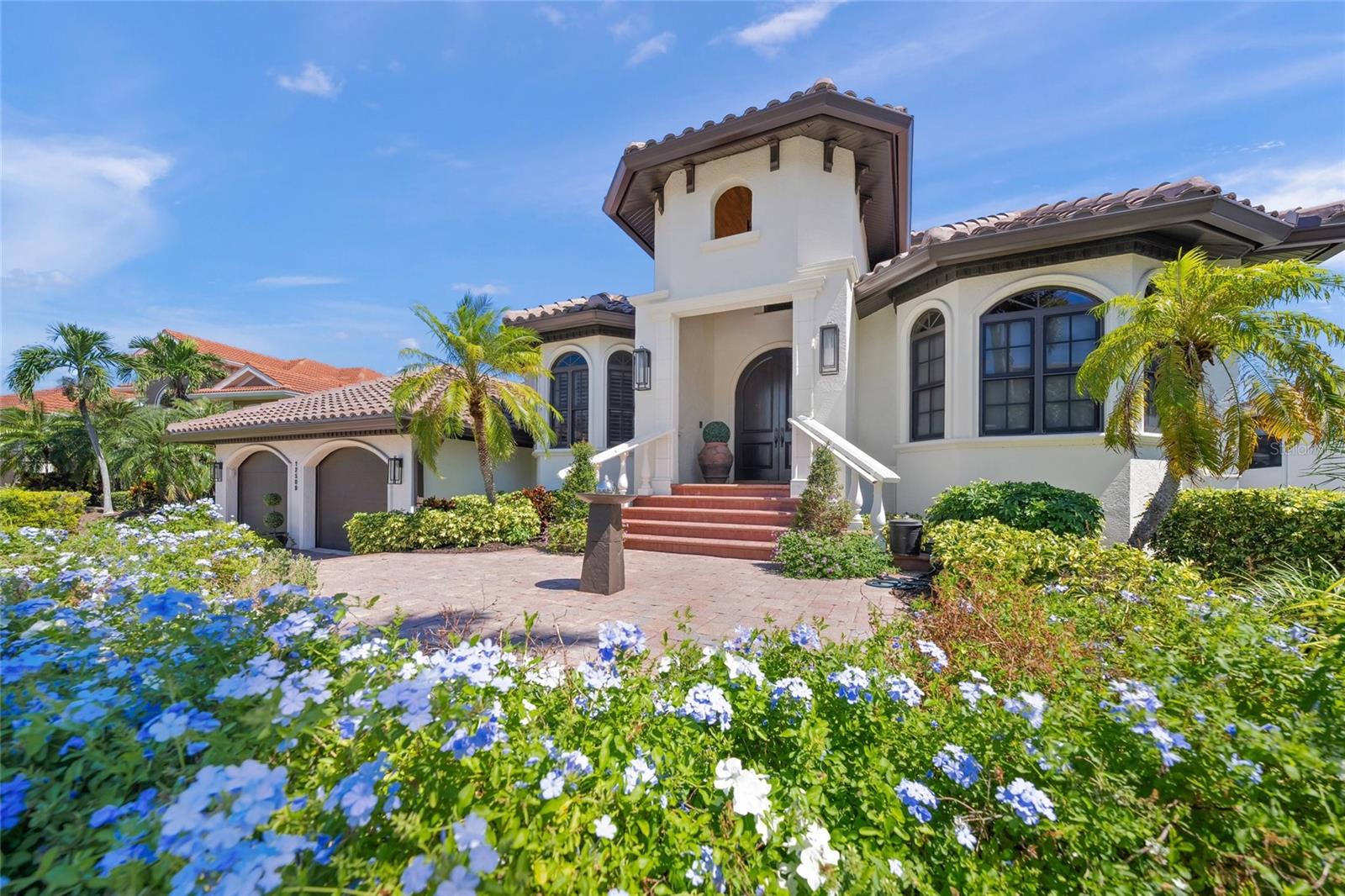 HARBOUR LANDINGS - Residential