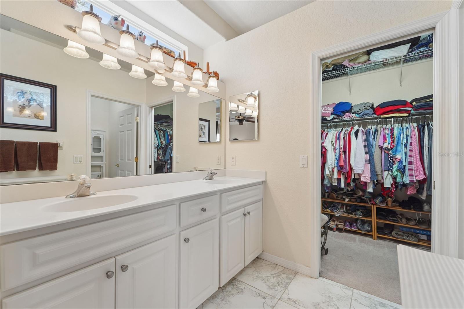 HERNANDO OAKS PH 1 - Residential