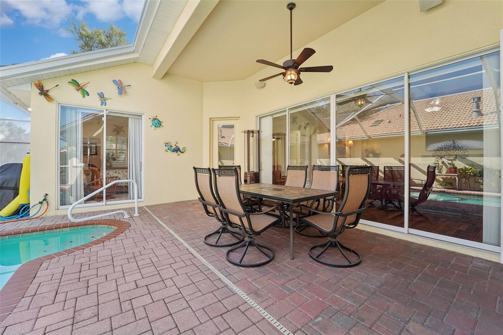 HERNANDO OAKS PH 1 - Residential