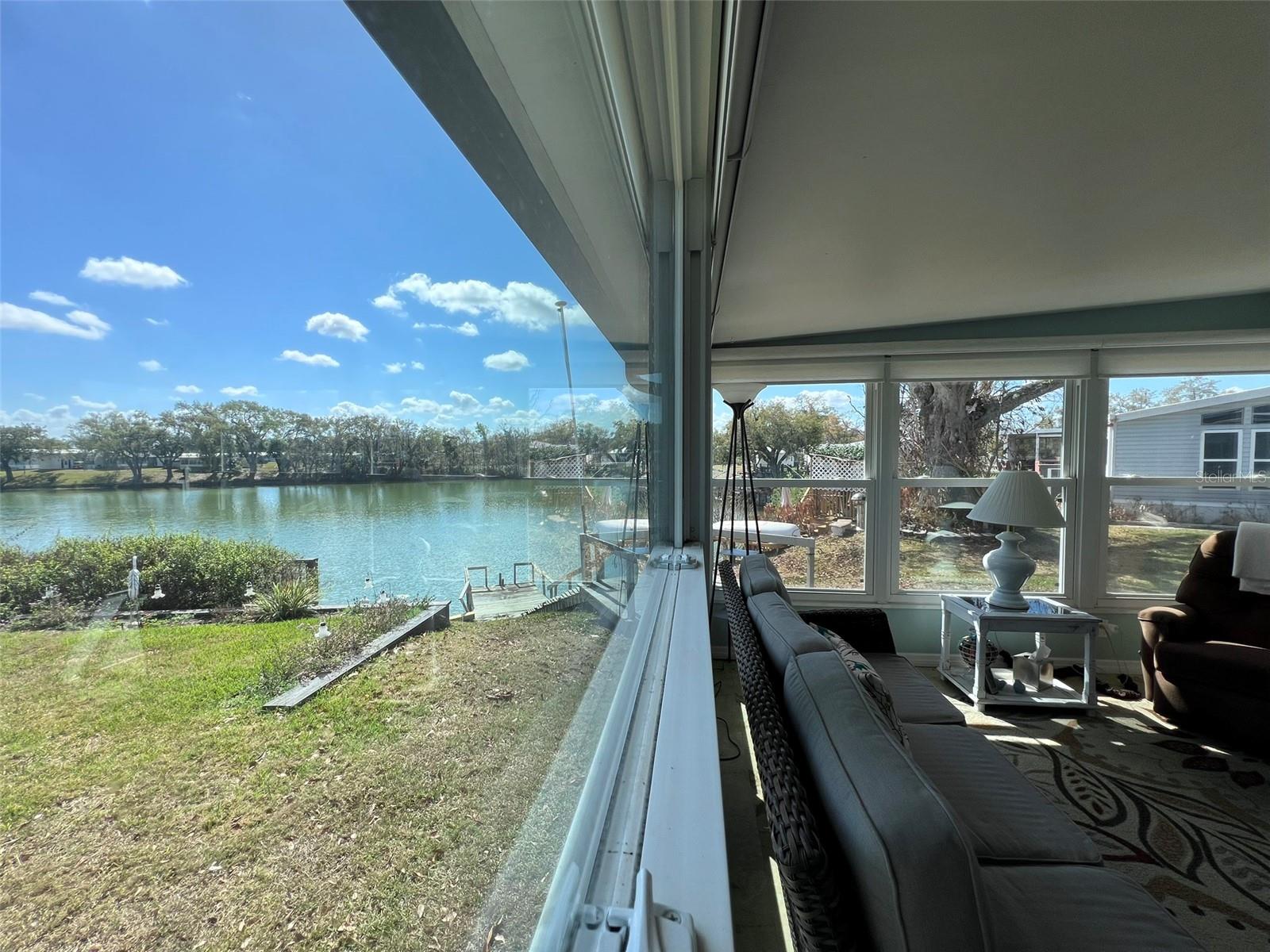 FLORAL LAKES - Residential