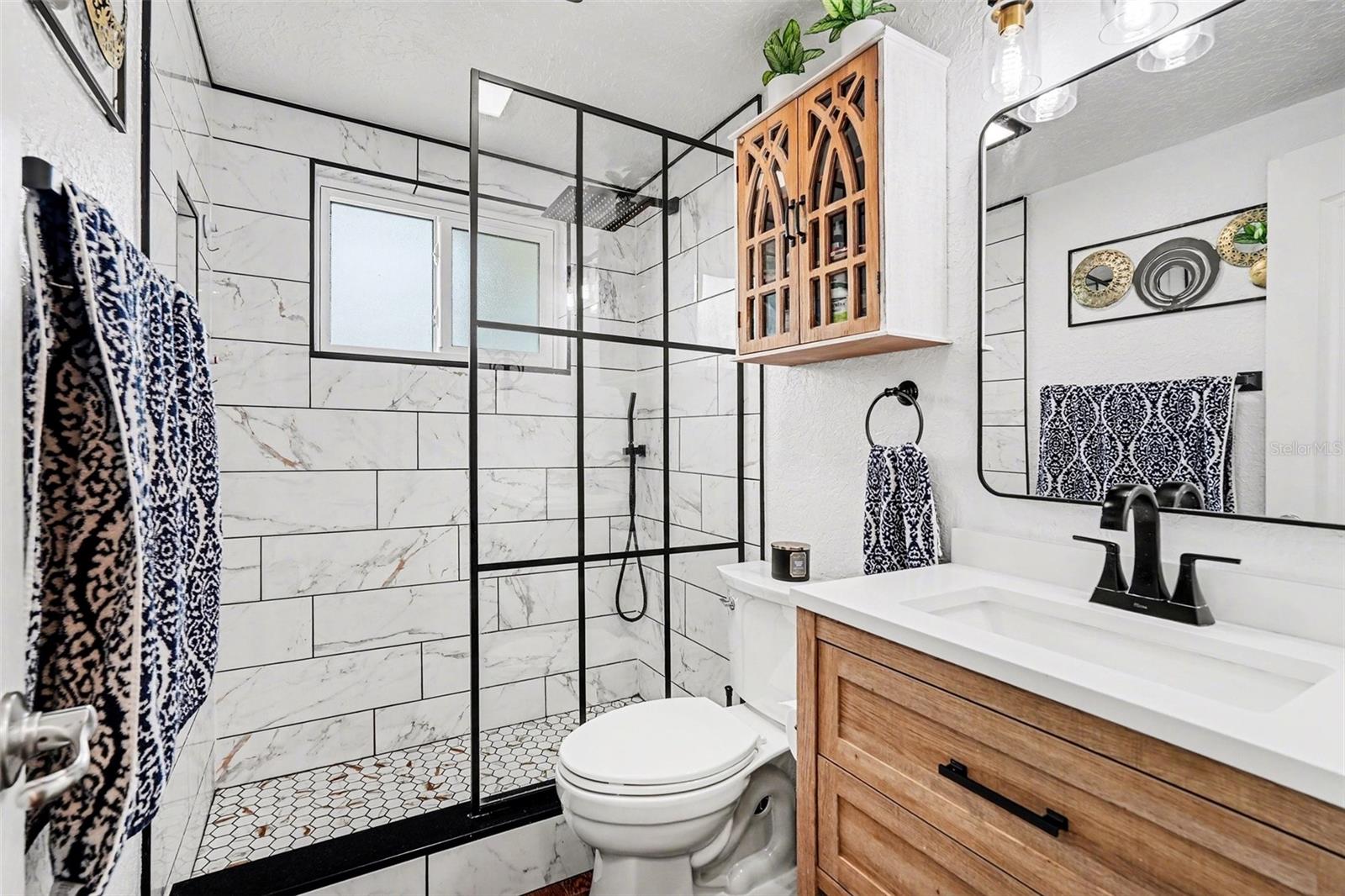 HOLIDAY GARDEN ESATES - Residential