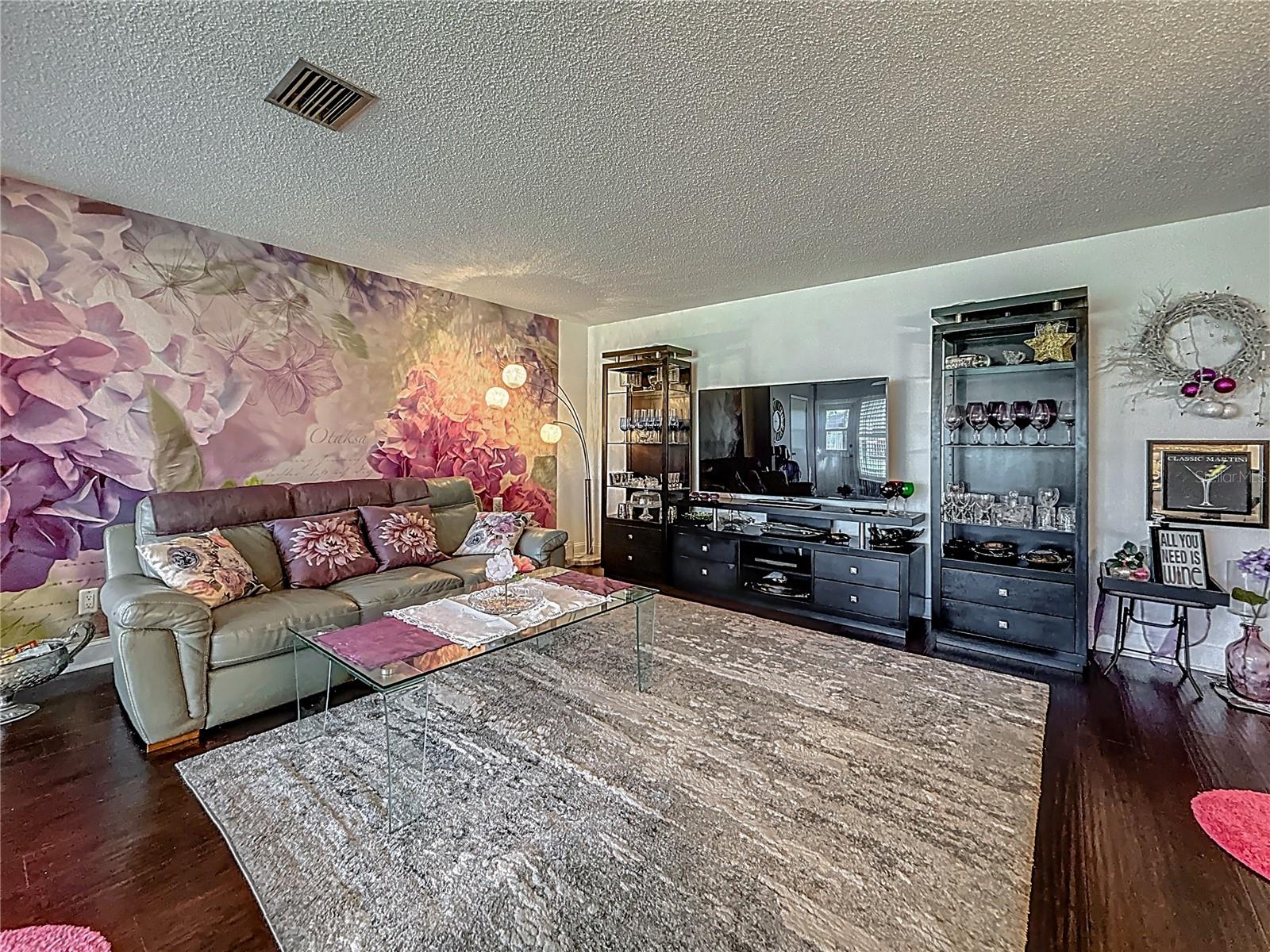 GARDENS THE CONDO - Residential